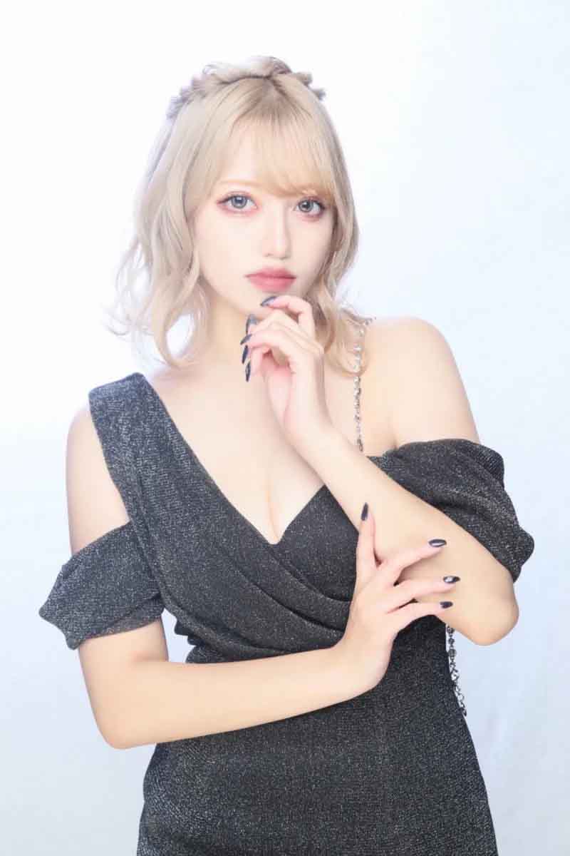 名前 9